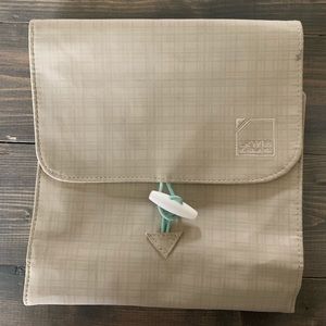 Lewis N Clark Jewelry Travel Satchel